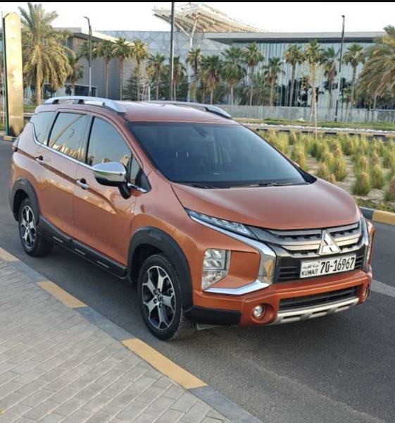 Mitsubishi Xpander Cross Hatchback 2023 للبيع