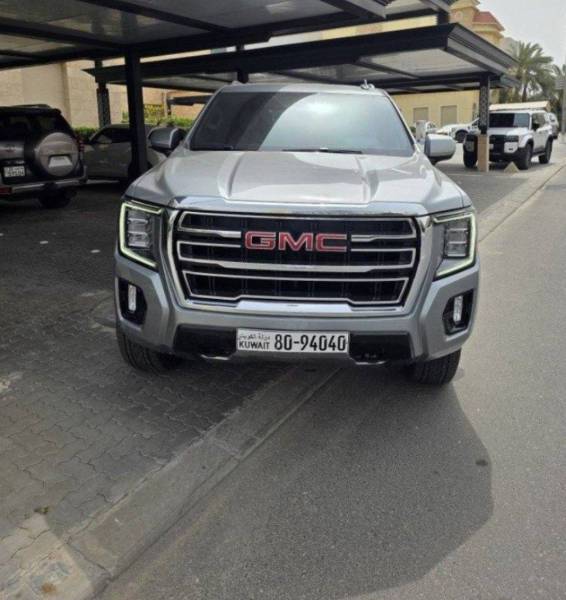 للبيع GMC يوكن SLT 2024