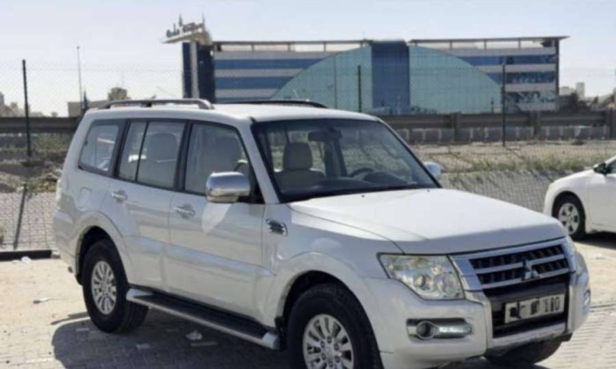 Pajero 2015 للبيع ميتسوبيشي 