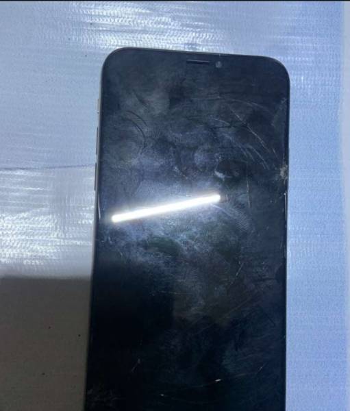 ايفون xs سكراب للبيع