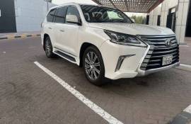 لكزس lx570  ٢٠١٦ للبيع