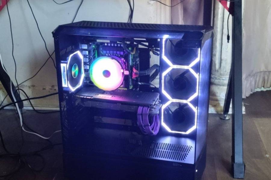 Gaming pc للبيع
