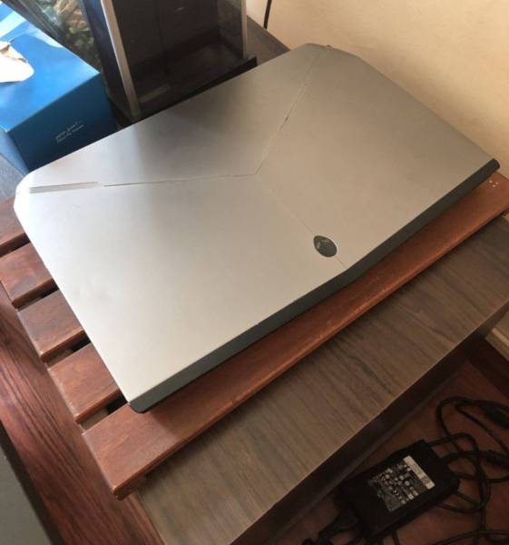 Gaming laptop للبيع