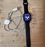 Apple series 8 ,l للبيع
