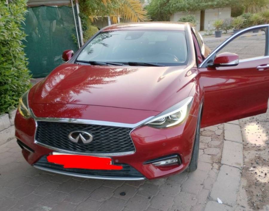 للبيع انفينتي Q30 2017