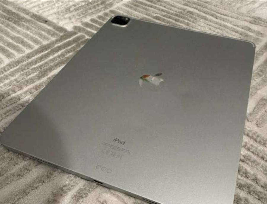 ايباد برو 12.9 إنش للبيع