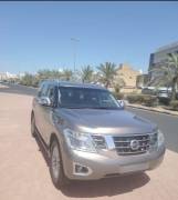 للبيع نيسان باترول بلاتينيوم 2014