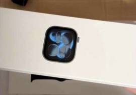 Apple wach 11 للبيع