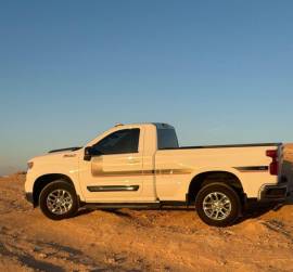 للبيع شيفروليه سلفرادو Z71 2026