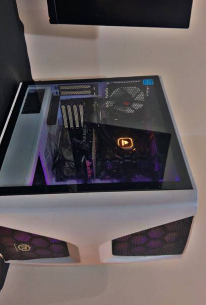 Gaming PC للبيع