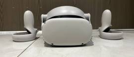 VR Meta Quest 2 للبيع 