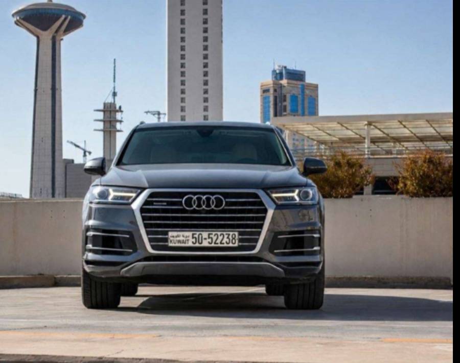 للبيع اودي Q7  2018