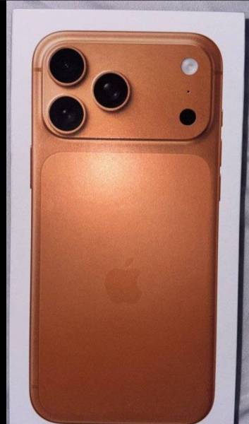 iphone 17 pro max للبيع
