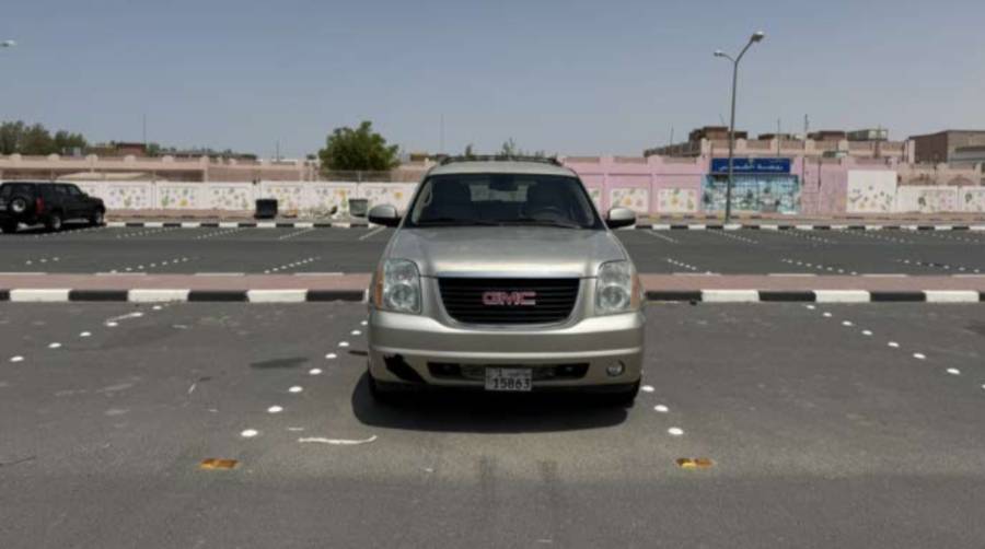 للبيع يوكن SLE  GMC 2014