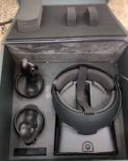 للبيع نظارة Oculus Rift s