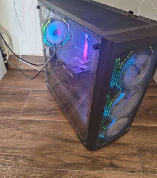 pc جاهز للالعاب للبيع