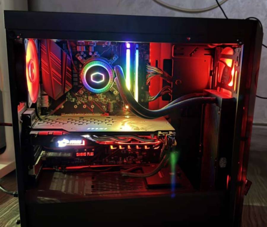 للبيع : PC