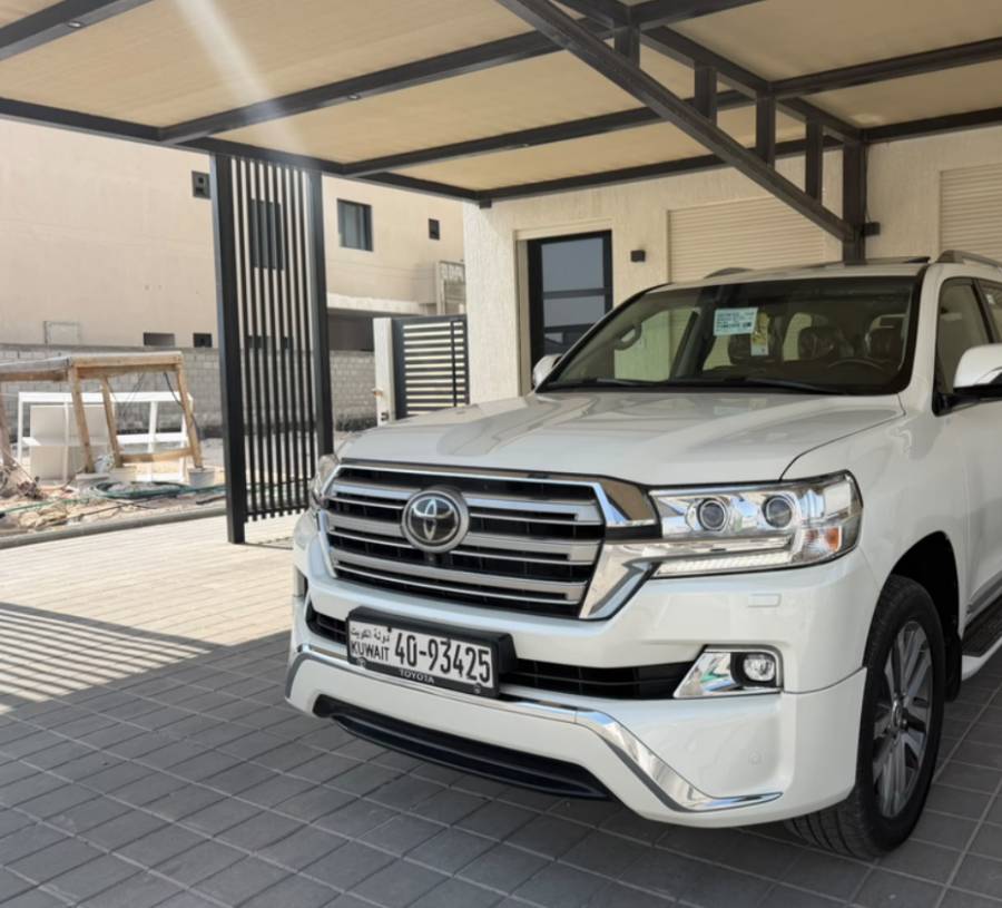 لاندكروز VXR 2018 للبيع تويوتا 