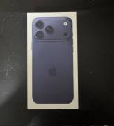 17 pro max للبيع ايفون