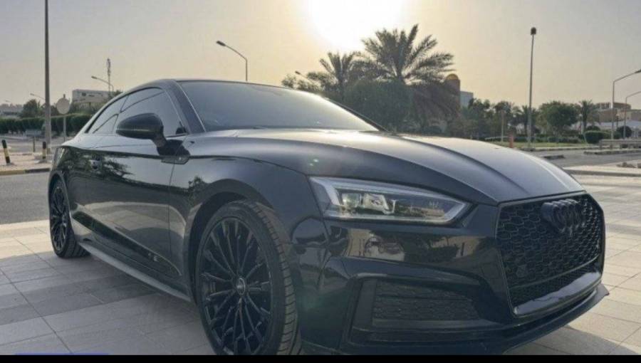 اودي A5 كوبيه بلاك ايديشن 2018 للبيع