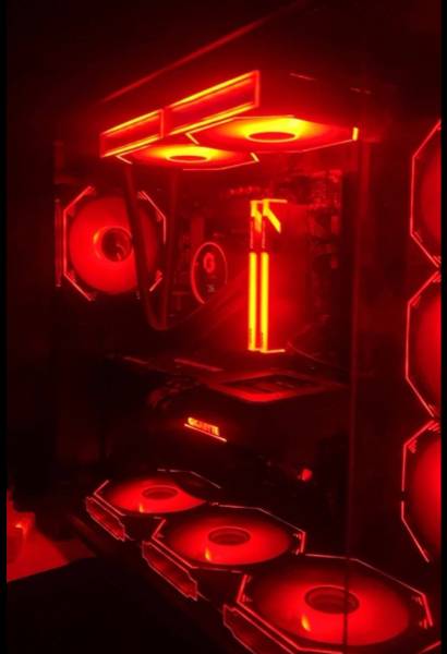 pc للبيع 