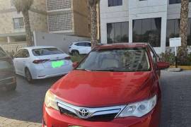 البيع سيارة تويوتا كامري موديل 2015 