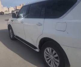 للبيع جيب نيسان باترول  ٢٠١٥
