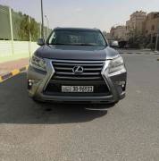 للبيع جيب لكزس GX460 2015