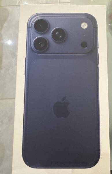 iPhone 17 Pro للبيع