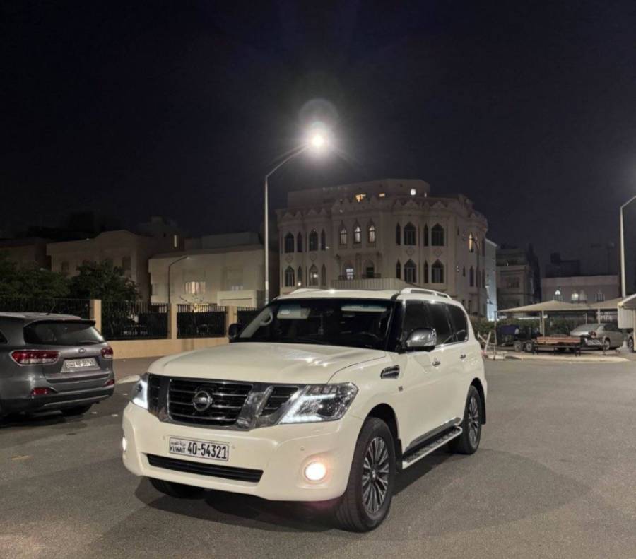 باترول بلاتينيوم ستي ٢٠١٤ للبيع نيسان