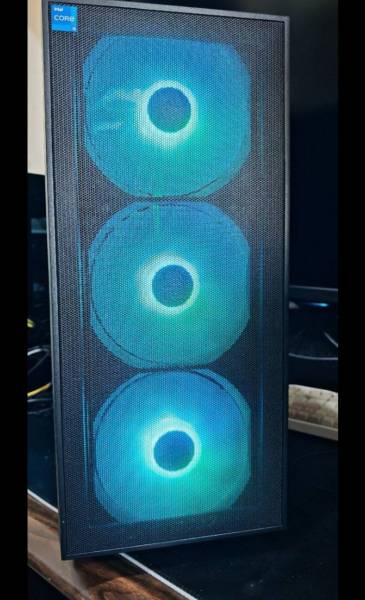 PC Intel i5-14400F للبيع 