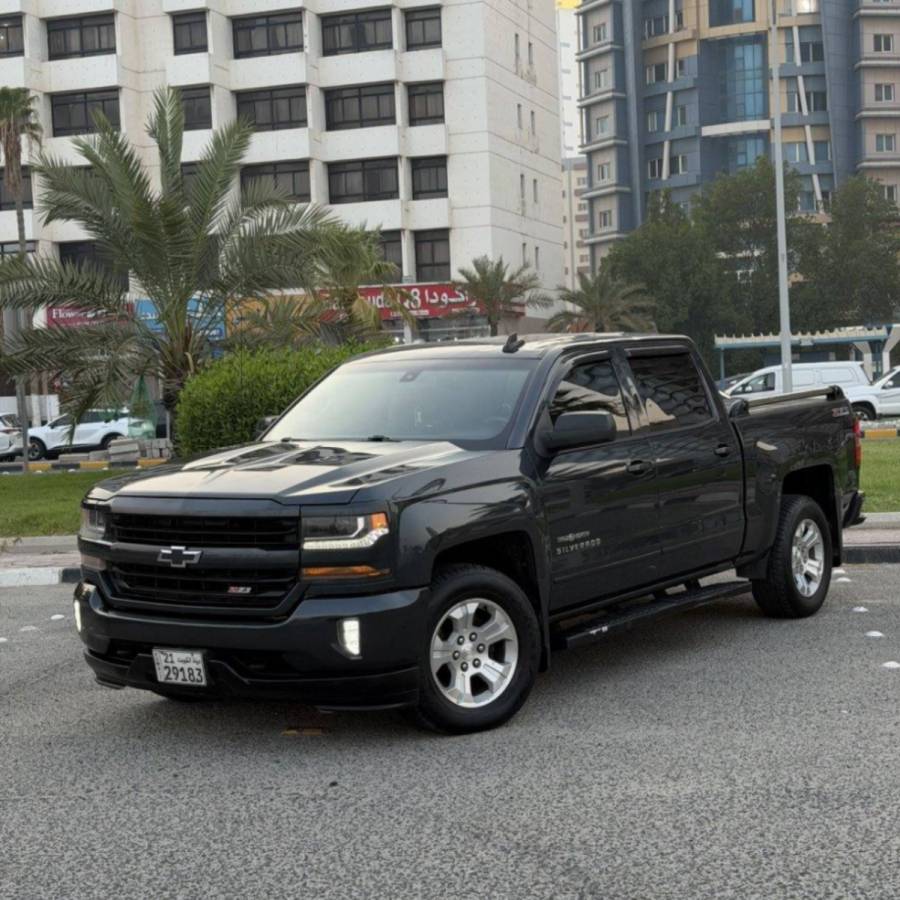 سلفرادو 2017 Z71 للبيع شيفروليه 