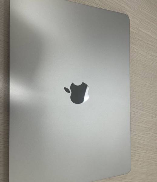 MacBook Air M4 للبيع