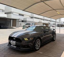 للبيع فورد موستنق 5.0 2015