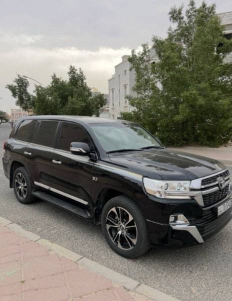 للبيع تويوتا لاندكروزر VXR 2020