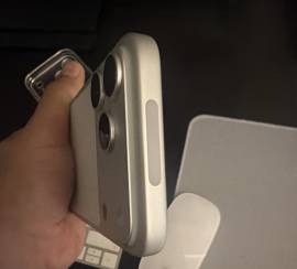 iPhone 17 للبيع