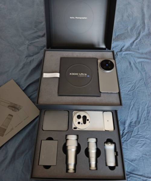 vivo x300 ultra للبيع 