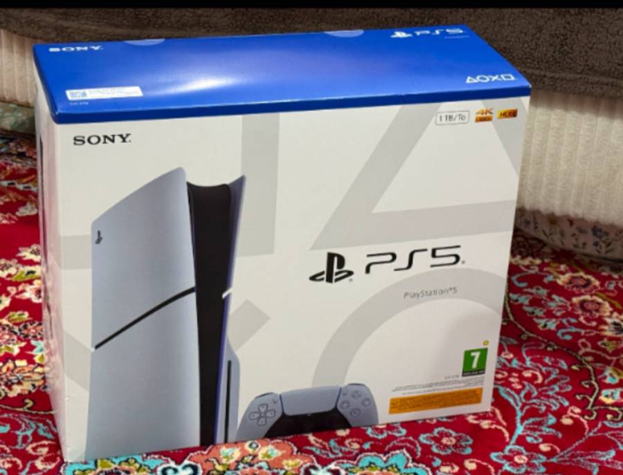 PS5 SLIM للبيع