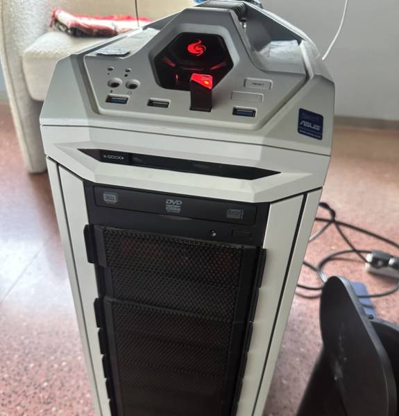 Gaming PC للبيع