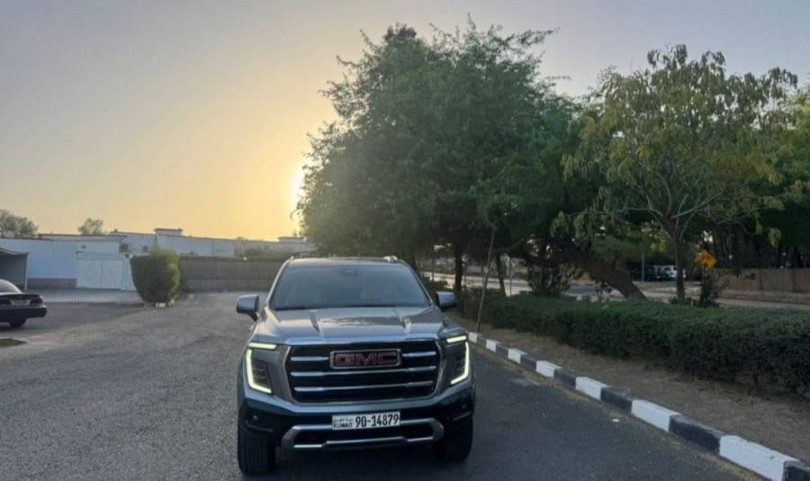 يوكن 2025 للبيع GMC 