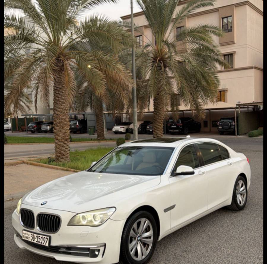 بي ام دبليو 2014 - 730Li للبيع