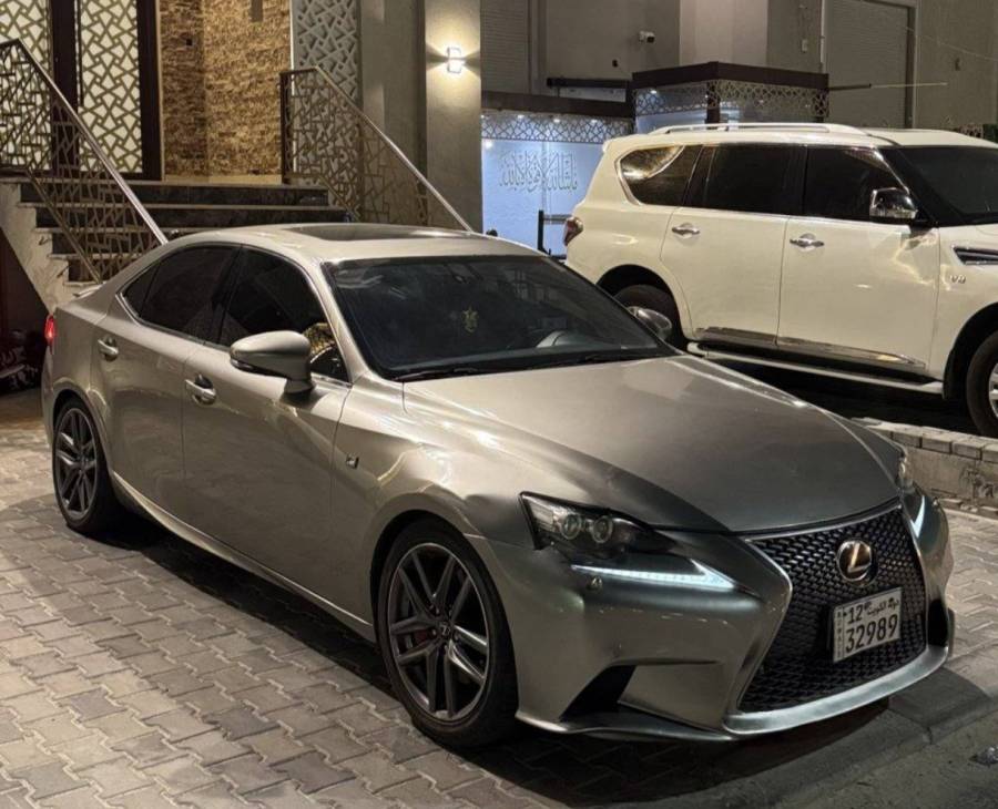 للبيع لكزس is350f 2014