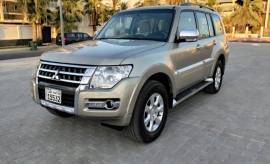 Mitsubishi pajero model 2015 للبيع