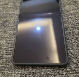Samsung Galaxy Z Flip للبيع 
