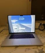 MacBook Pro 16-inch (2023 للبيع 