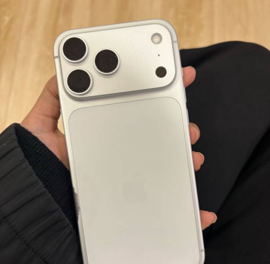 iPhone 17 للبيع