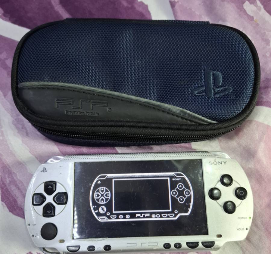 PlayStation للبيع