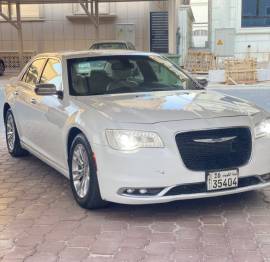 كرايزلر C300 2019 للبيع