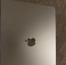 MacBook Air M42025 للبيع