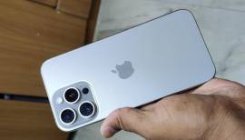 IPHONE 15 PRO MAX للبيع 
